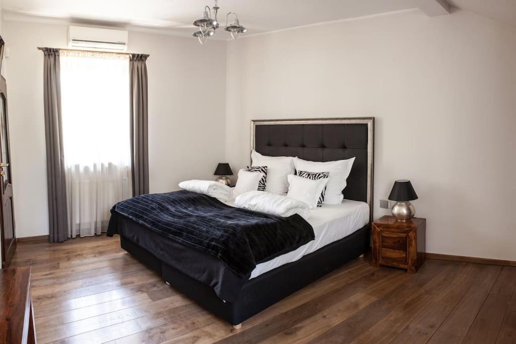 Constantia By Grape Hotel Βρότσλαβ Εξωτερικό φωτογραφία